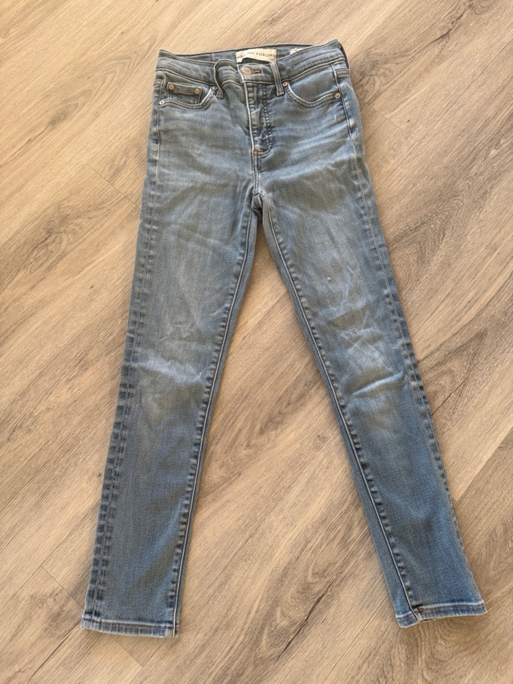 Denim Forum the neco mid rise Skinny Jeans size 25